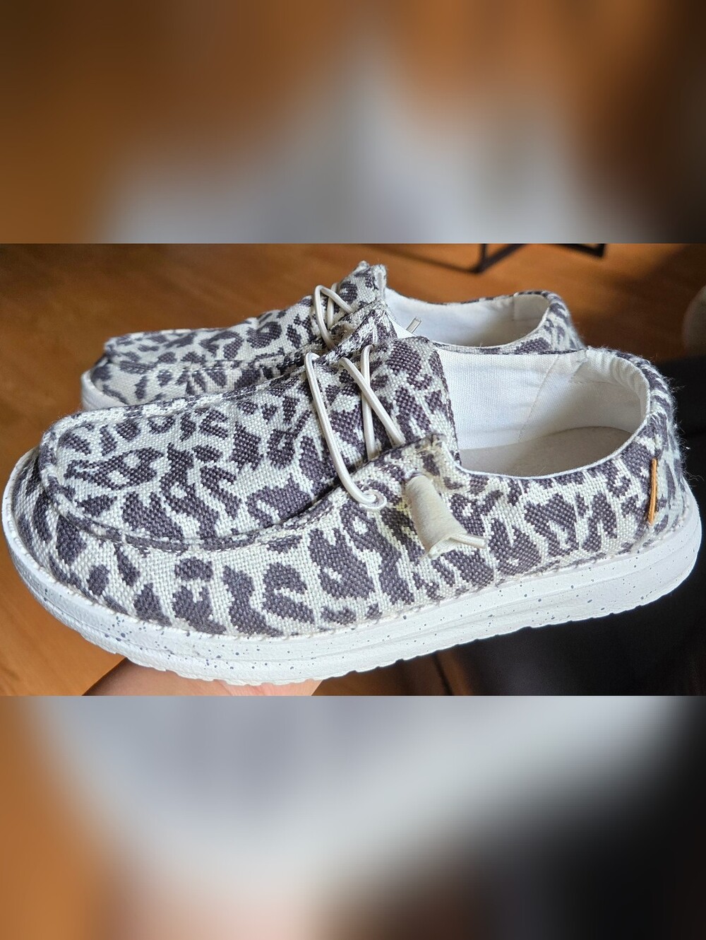 Sz 6 Big Girl's HEY DUDE WENDY CHEETAH GREY Casual Shoes